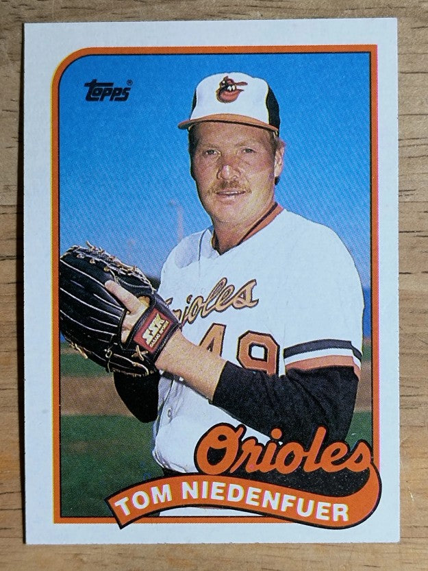 1989 Topps #651 Tom Niedenfuer
