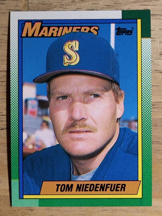 1990 Topps #306 Tom Niedenfuer