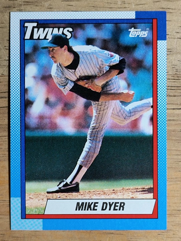 1990 Topps #576 Mike Dyer RC