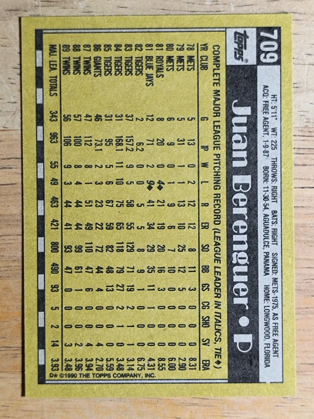 1990 Topps #709 Juan Berenguer