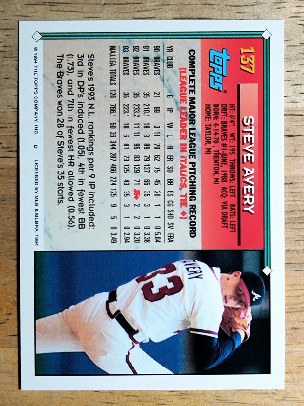 1994 Topps #137 Steve Avery