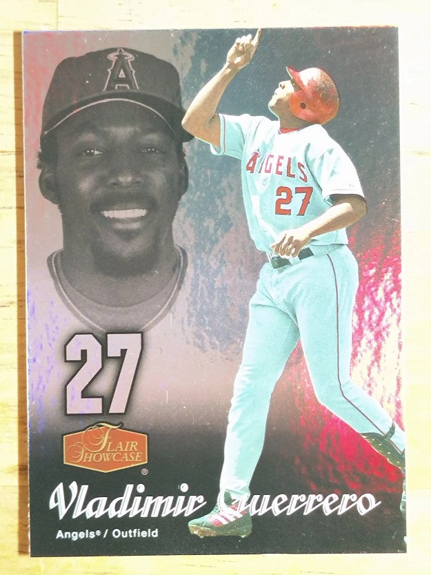 2006 Flair Showcase #18 Vladimir Guerrero UD
