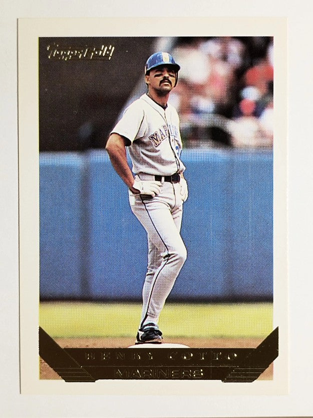 1993 Topps Gold #206 Henry Cotto