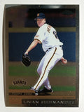 2000 Topps Chrome #308 Livan Hernandez