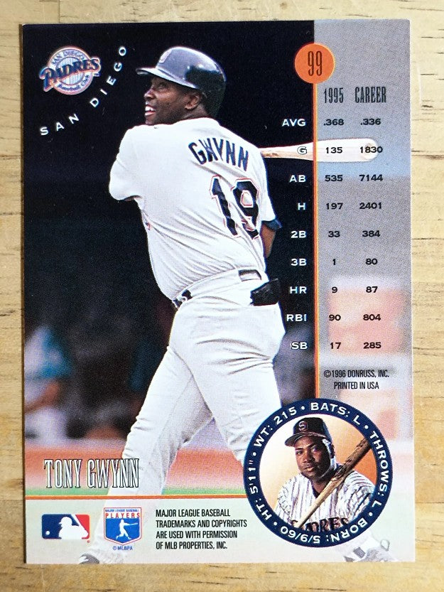 1996 Leaf #99 Tony Gwynn
