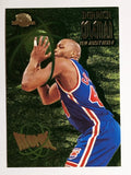 1995-96 SkyBox Premium Atomic #A9 Derrick Coleman