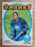 1971-72 O-Pee-Chee #167 Larry Mickey (POOR)