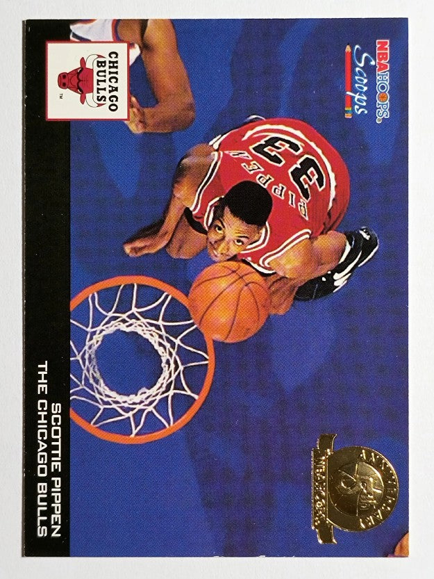 1993-94 Hoops Scoops Fifth Anniversary Gold #HS4 Scottie Pippen (EXMT)
