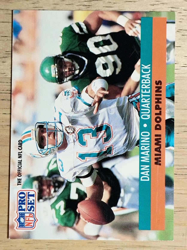 1991 Pro Set #210 Dan Marino