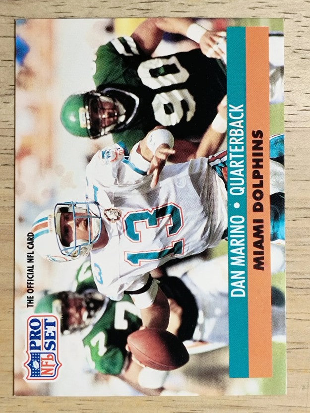 1991 Pro Set #210 Dan Marino
