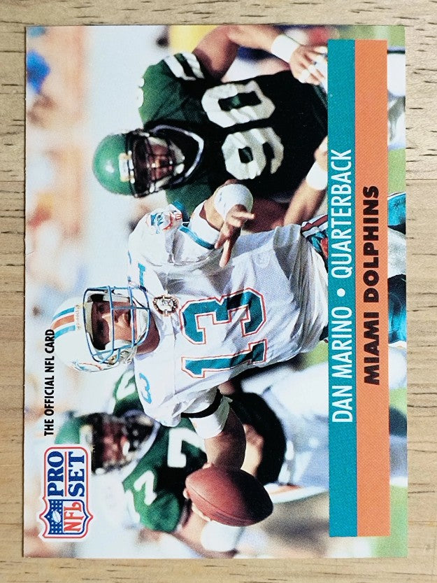 1991 Pro Set #210 Dan Marino