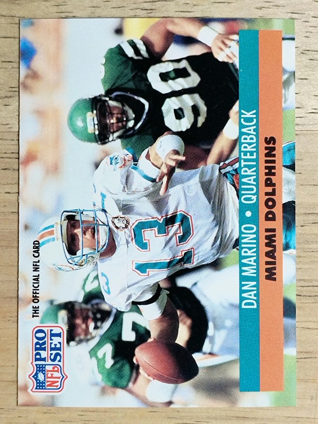 1991 Pro Set #210 Dan Marino