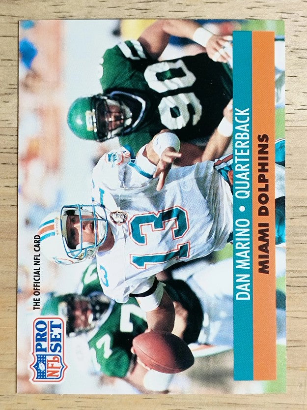 1991 Pro Set #210 Dan Marino