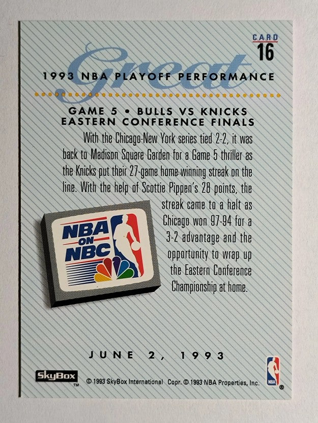 1993-94 SkyBox Premium #16 Scottie Pippen PO