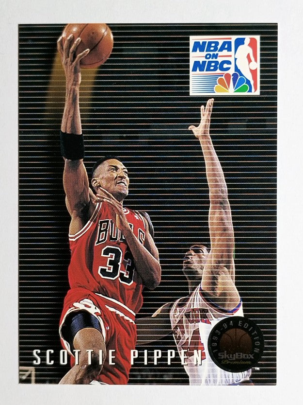1993-94 SkyBox Premium #16 Scottie Pippen PO