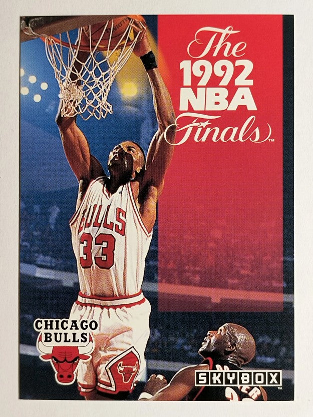 1992-93 SkyBox #317 Scottie Pippen FIN