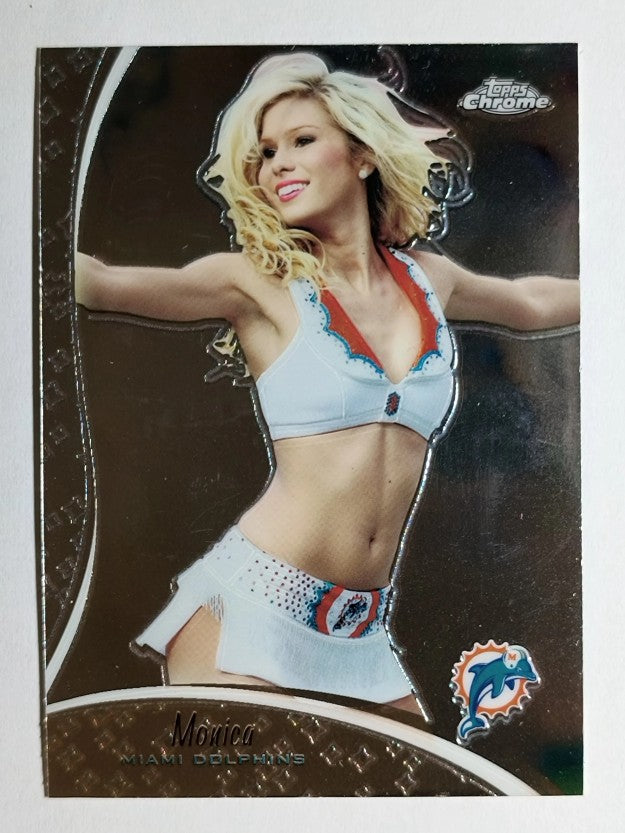 2009 Topps Chrome Cheerleaders #TCC14 Monica