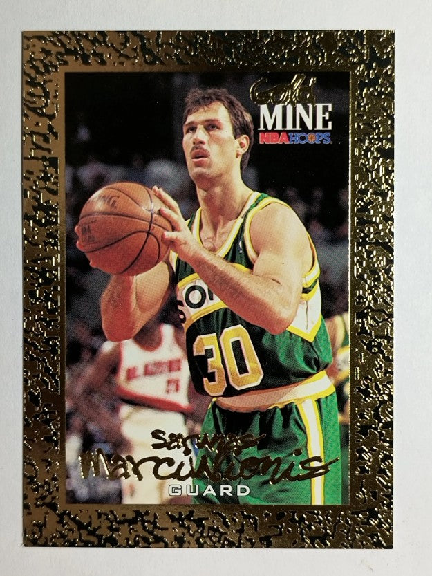 1994-95 Hoops #449 Sarunas Marciulionis GM