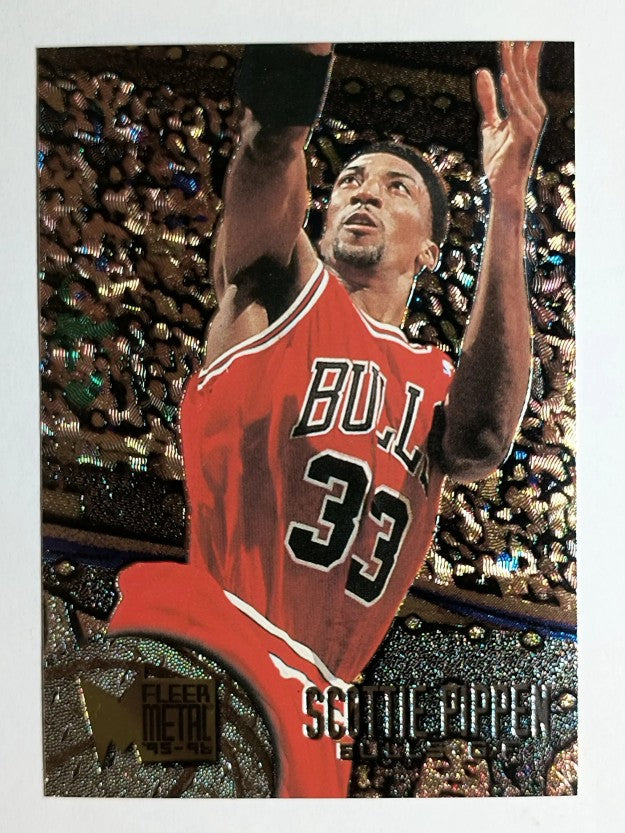 1995-96 Metal #15 Scottie Pippen