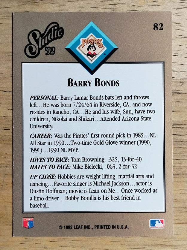 1992 Studio #82 Barry Bonds