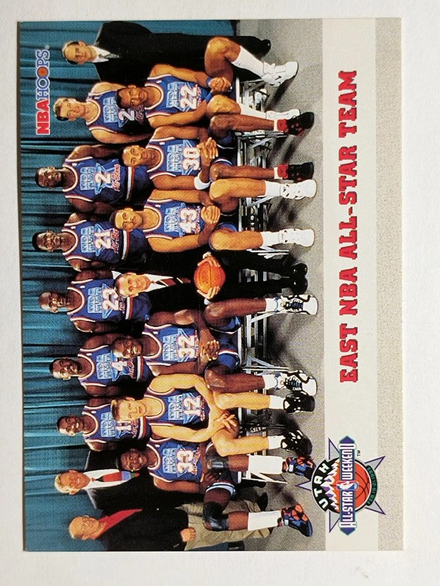 1993-94 Hoops #281 East Team Photo/Michael Jordan (NM)