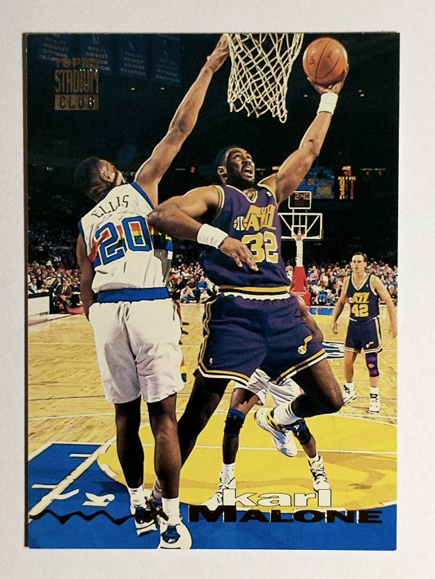 1993-94 Stadium Club #125 Karl Malone
