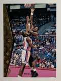 1994-95 SP #64 Dikembe Mutombo