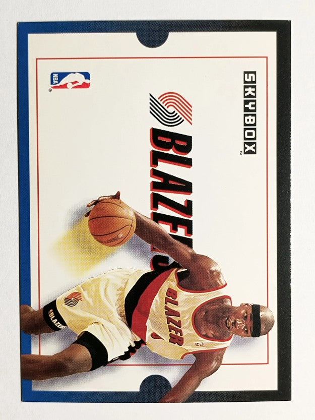1992-93 SkyBox #303 Clifford Robinson TT