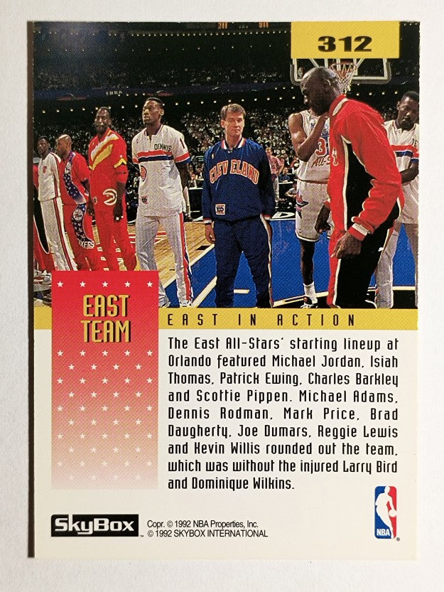 1992-93 SkyBox #312 Dennis Rodman/Group AS (NM)