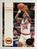 1993-94 SkyBox Premium #81 Hakeem Olajuwon