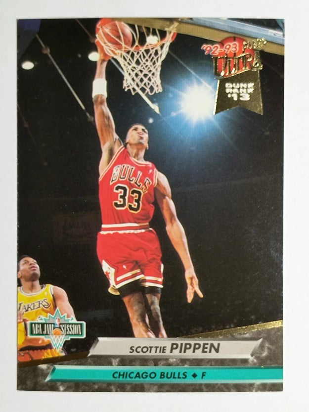 1992-93 Ultra #213 Scottie Pippen JS