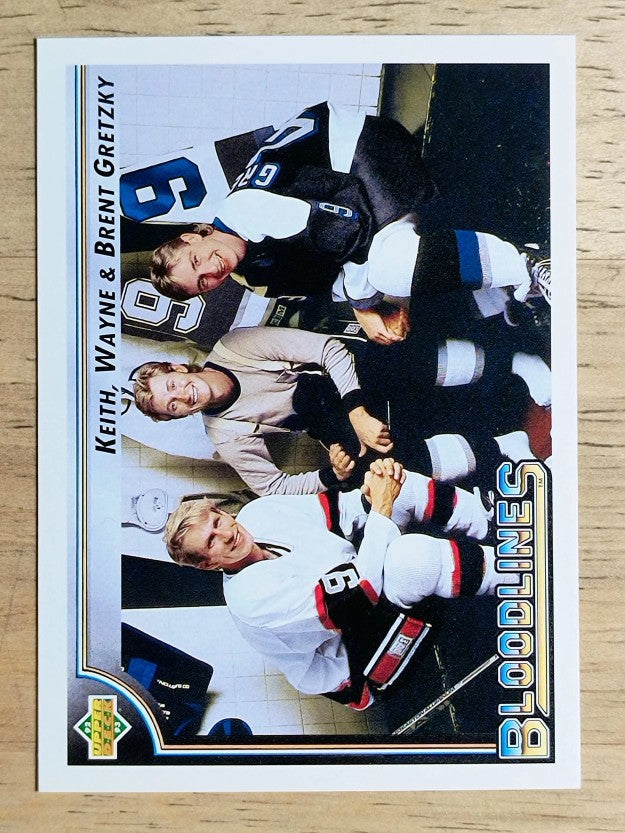 1992-93 Upper Deck #37 Wayne Gretzky BL/Keith Gretzky/Brent Gretzky