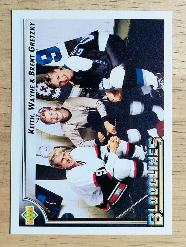 1992-93 Upper Deck #37 Wayne Gretzky BL/Keith Gretzky/Brent Gretzky