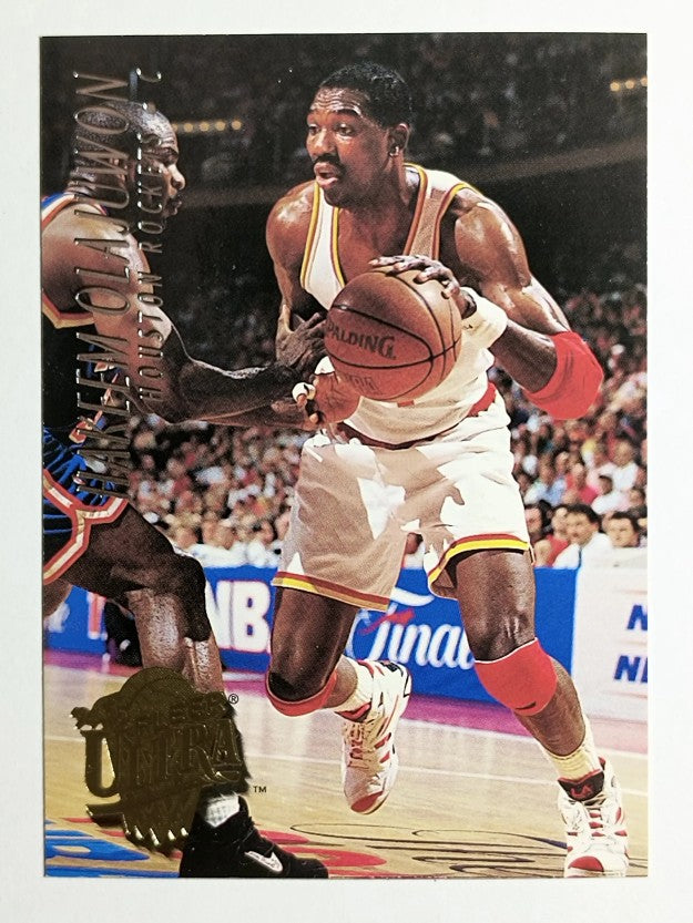 1994-95 Ultra #69 Hakeem Olajuwon