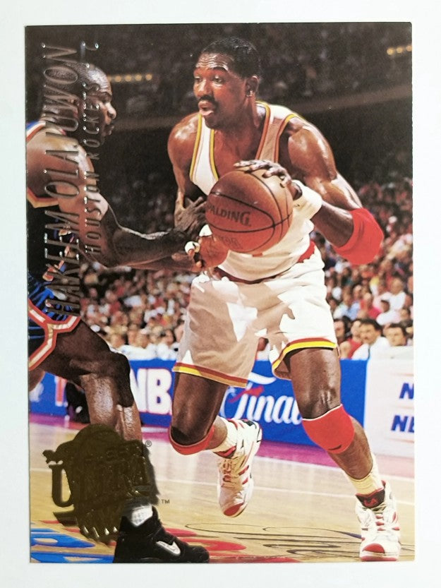 1994-95 Ultra #69 Hakeem Olajuwon