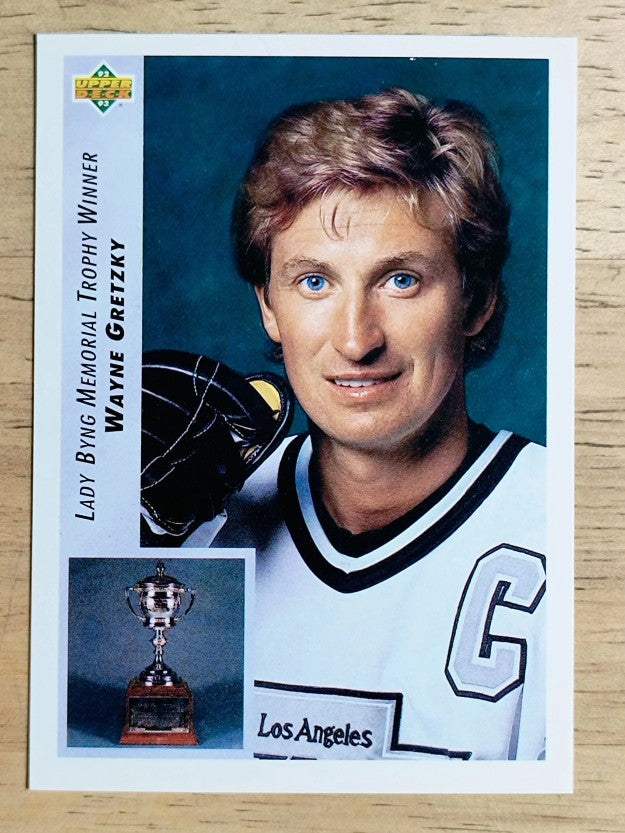 1992-93 Upper Deck #435 Wayne Gretzky AW/Lady Byng