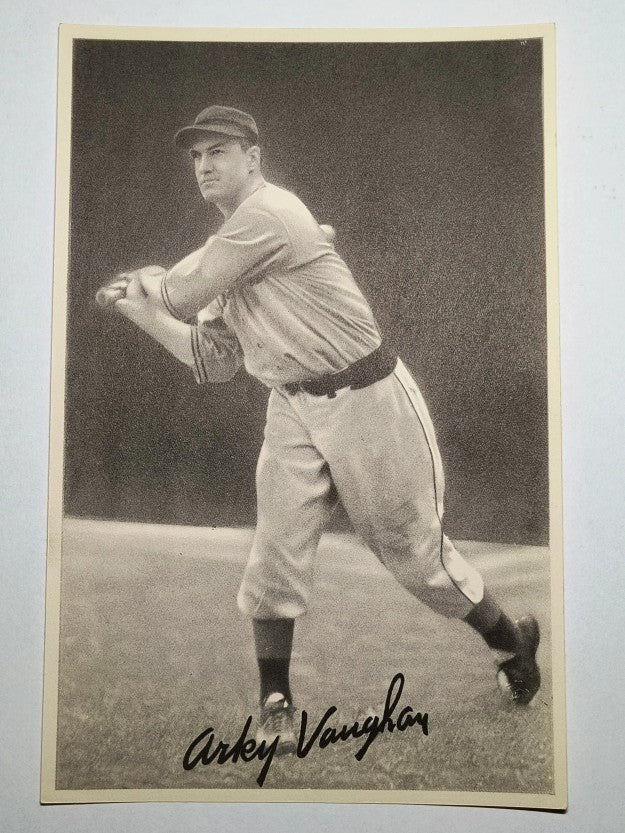 1939 Goudey Premiums R303B #22 Arky Vaughan (NM)