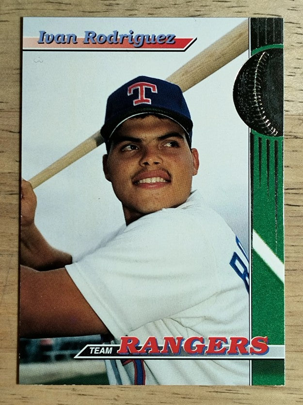1993 Rangers Stadium Club #10 Ivan Rodriguez