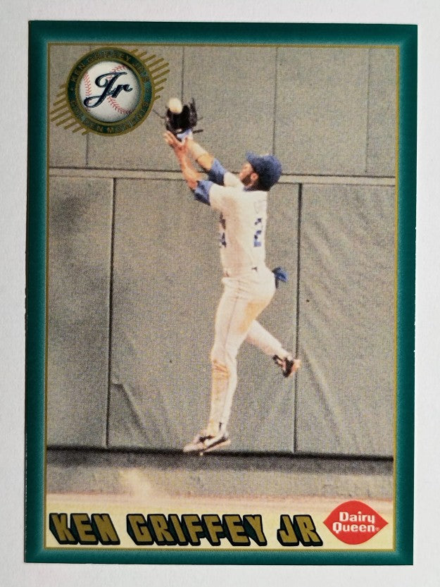 1994 Griffey Dairy Queen #7 Ken Griffey Jr./4-Time Gold Glove Winner