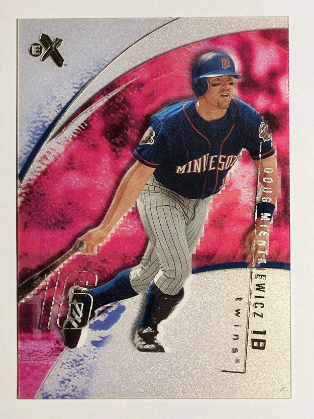 2002 E-X #88 Doug Mientkiewicz