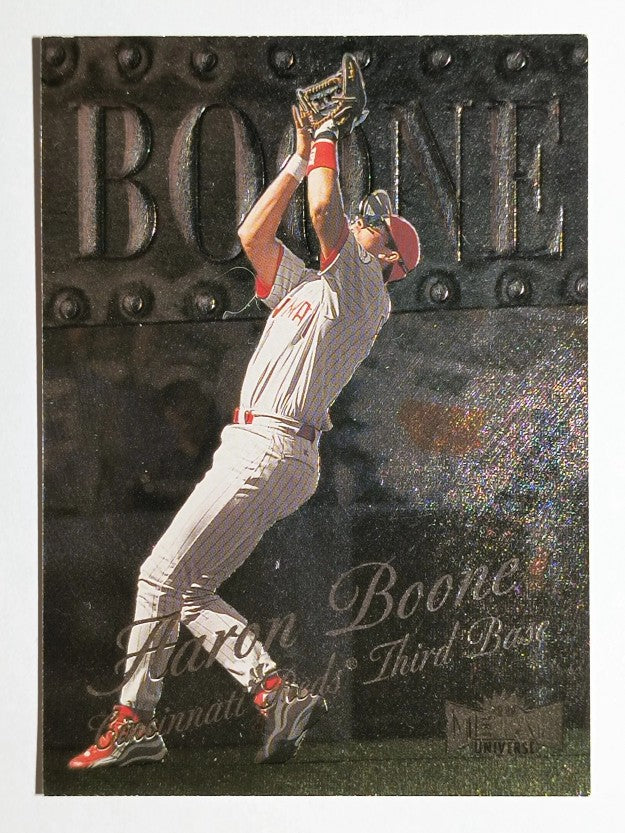 1999 Metal Universe #136 Aaron Boone