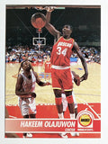 1994-95 Hoops #78 Hakeem Olajuwon