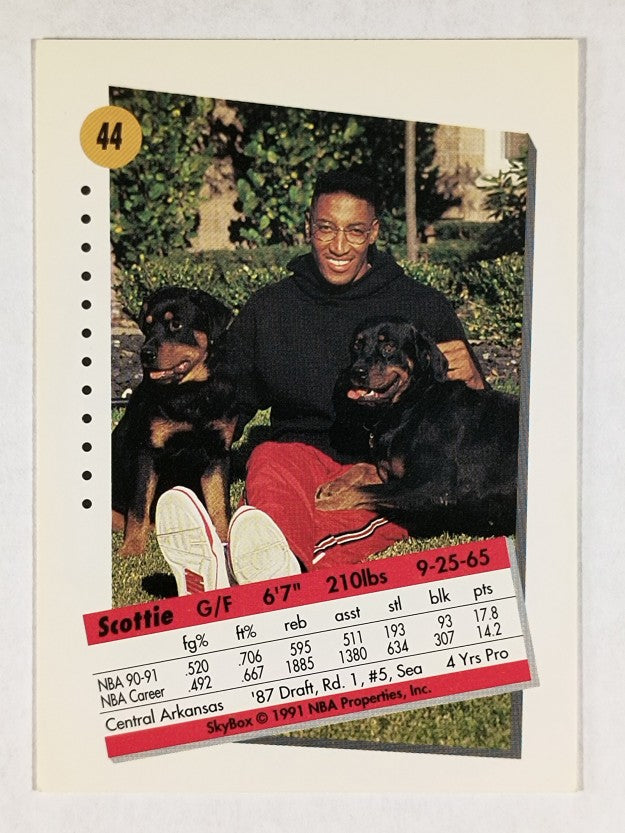 1991-92 SkyBox #44 Scottie Pippen