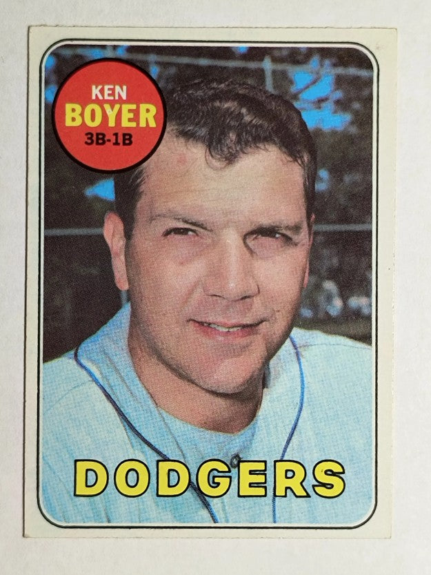 1969 Topps #379 Ken Boyer (EXMT)