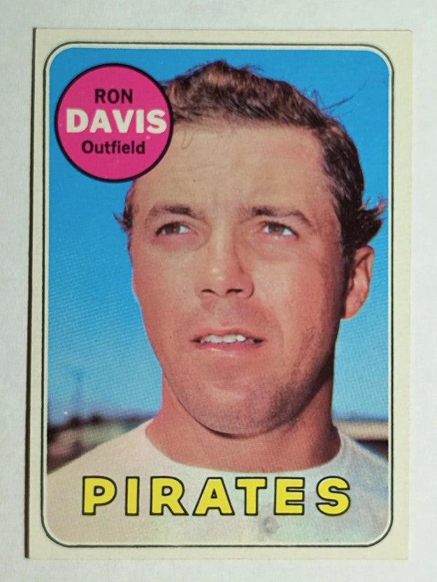 1969 Topps #553 Ron Davis (NMMT)