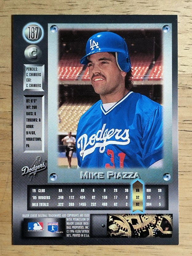 1996 Metal Universe #187 Mike Piazza