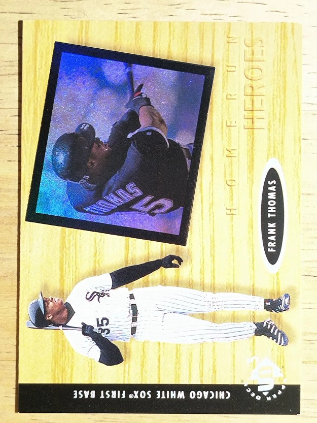 1997 UD3 #16 Frank Thomas