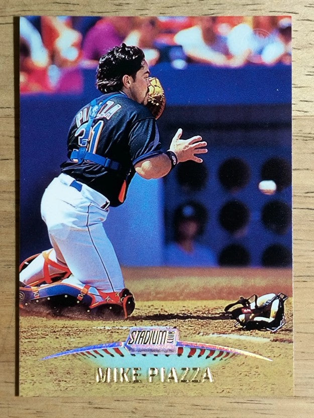 1999 Stadium Club #275 Mike Piazza