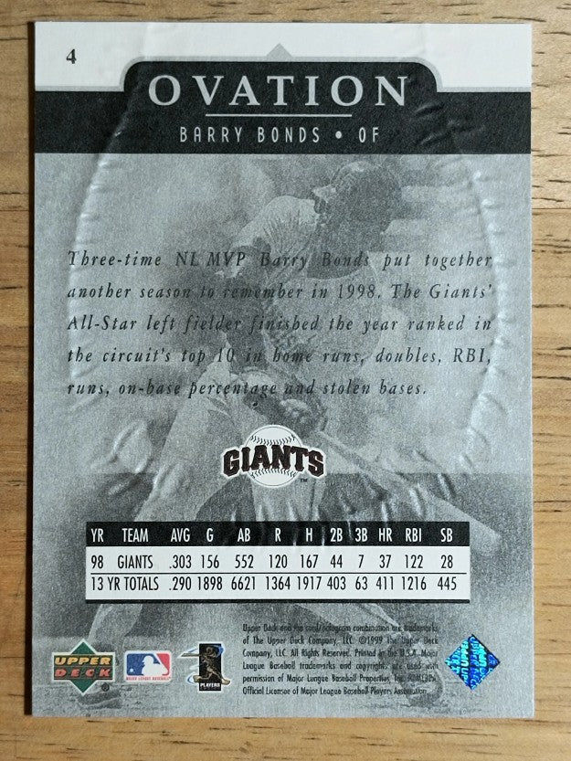 1999 Upper Deck Ovation #4 Barry Bonds
