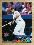 2001 Ultra #8 Mike Piazza